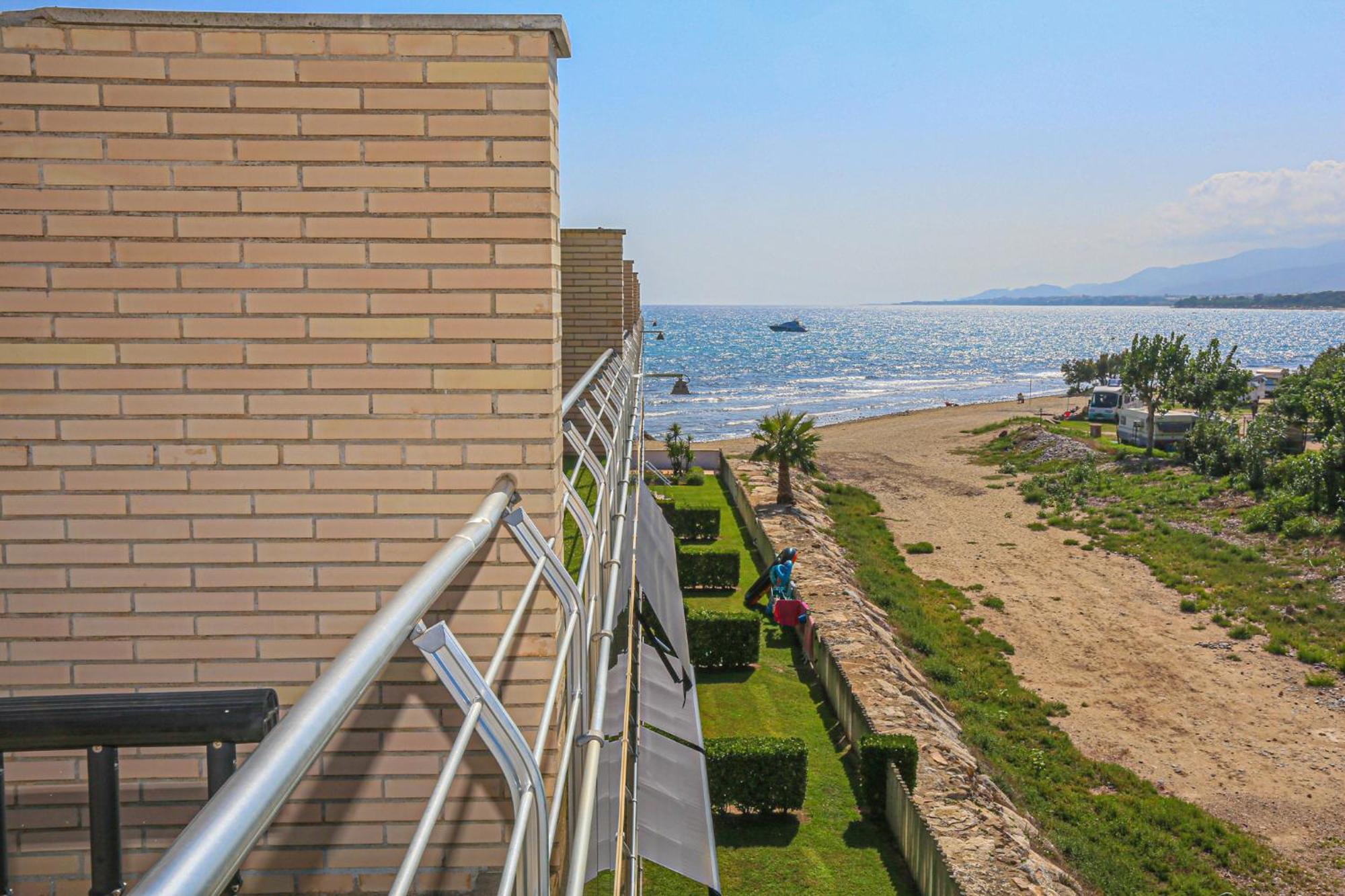 Апартаменти Di Mare Litoral Costa Dorada - Only Families Mont-roig del Camp Екстер'єр фото